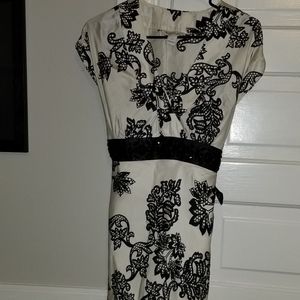 White House Black Market Tunic style top